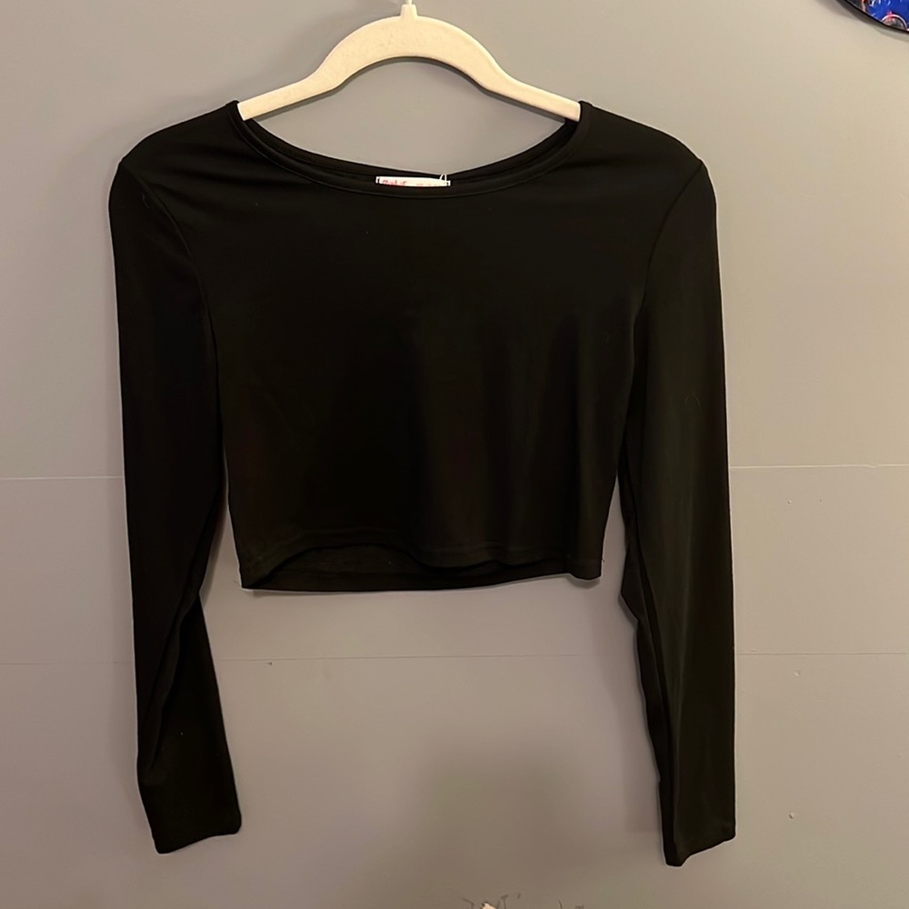 Cropped black long sleeve.